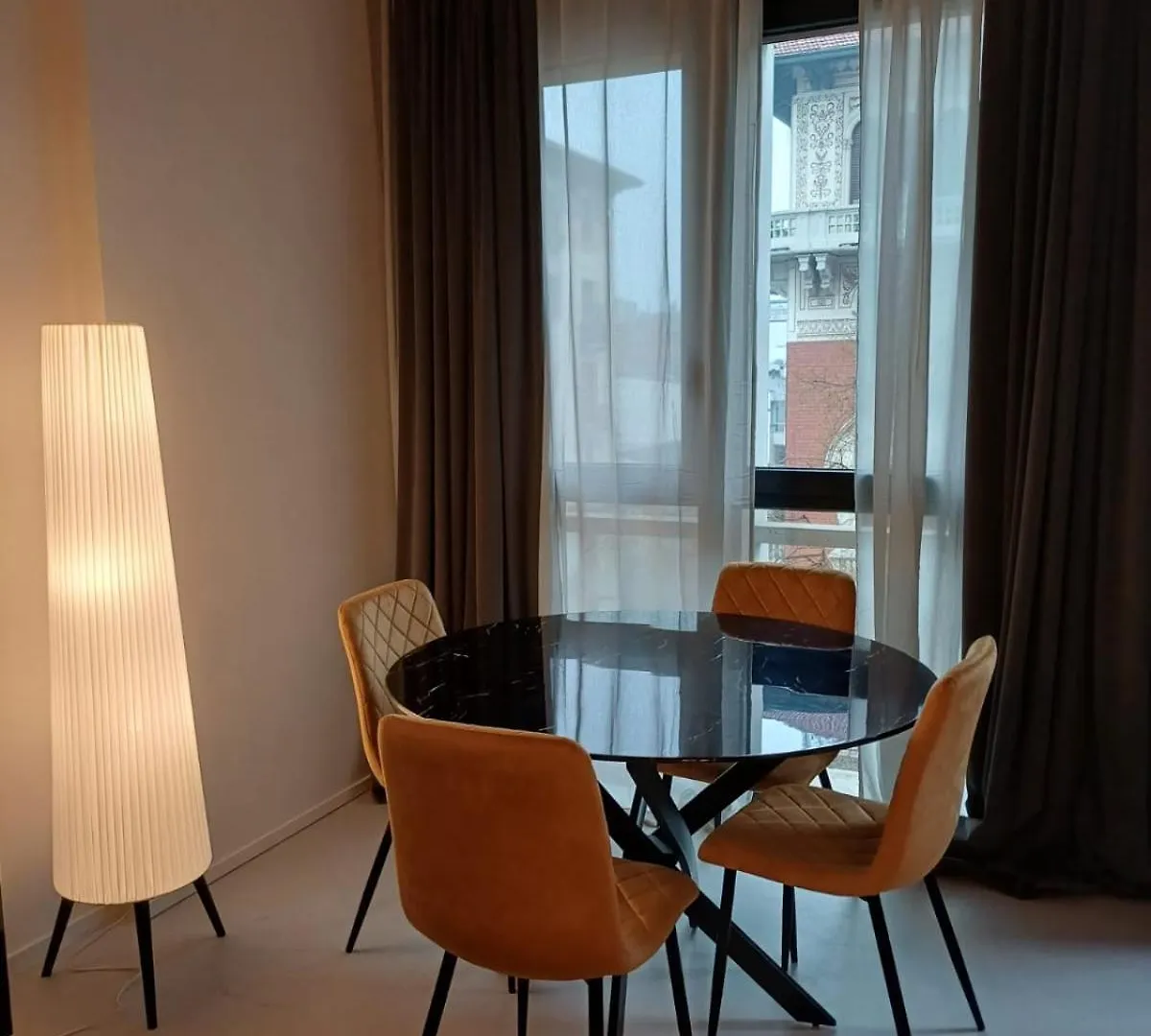 The Main Studio Milan Apartment